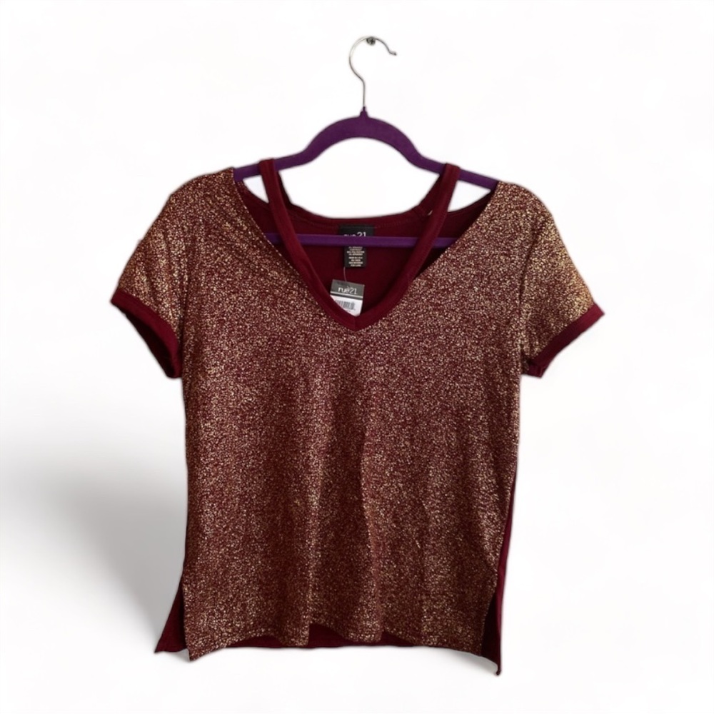 Burgundy Cut Out V-Neck Top w Gold Shimmer